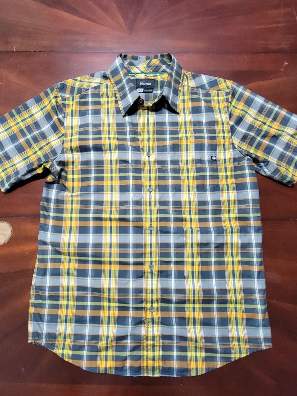 Marmot Lykken Men's Size M Plaid Short Sleeve Hiking Button Up Shirt Yellow Grey